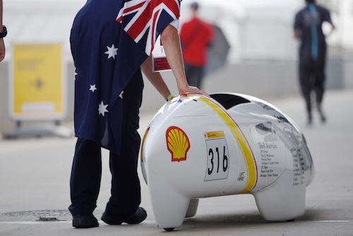Shell Incharge Rolling Car Shell Incharge Rolling Car